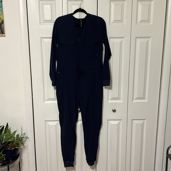 Athleta Zuma Jumpsuit Sz Small - Picture 2 of 7